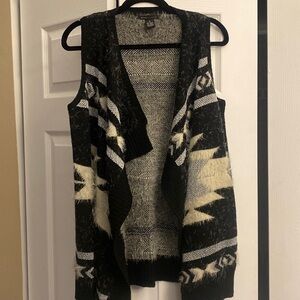 BCBGMAXAZRIA fuzzy eyelash open sleeveless sweater Aztec sweater‎ size M